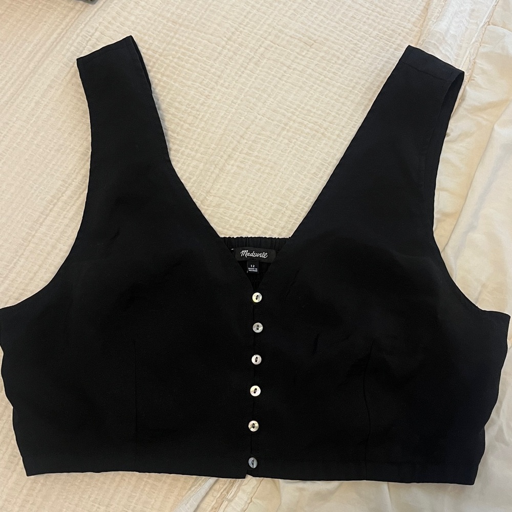 Madewell Black Sleeveless Button-Up Top